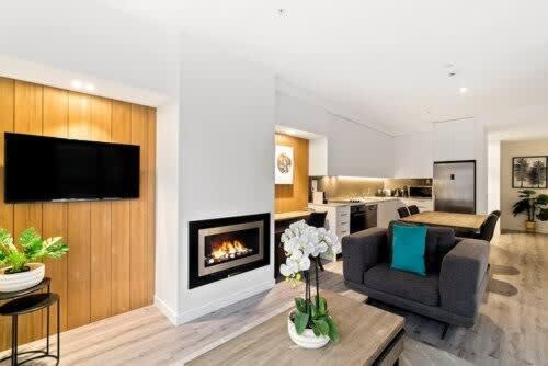 Penthouse Leisure Apartment Queenstown Exterior photo